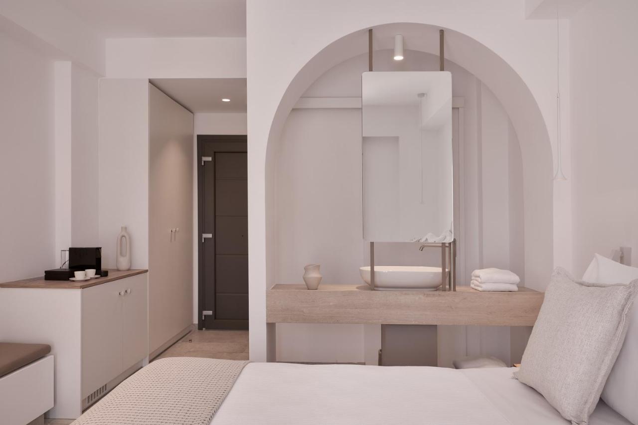 Isida Andros Hotel Áyios Pétros Eksteriør billede