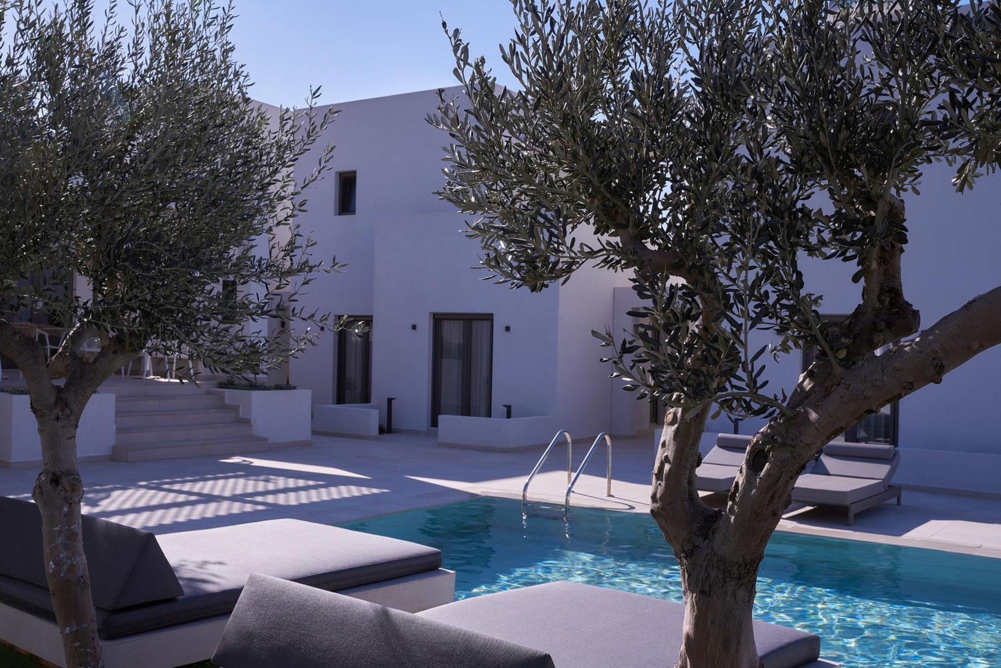 Isida Andros Hotel Áyios Pétros Eksteriør billede